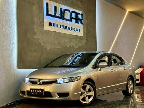 HONDA CIVIC 1.8 LXS 16V FLEX 4P AUTOMÁTICO